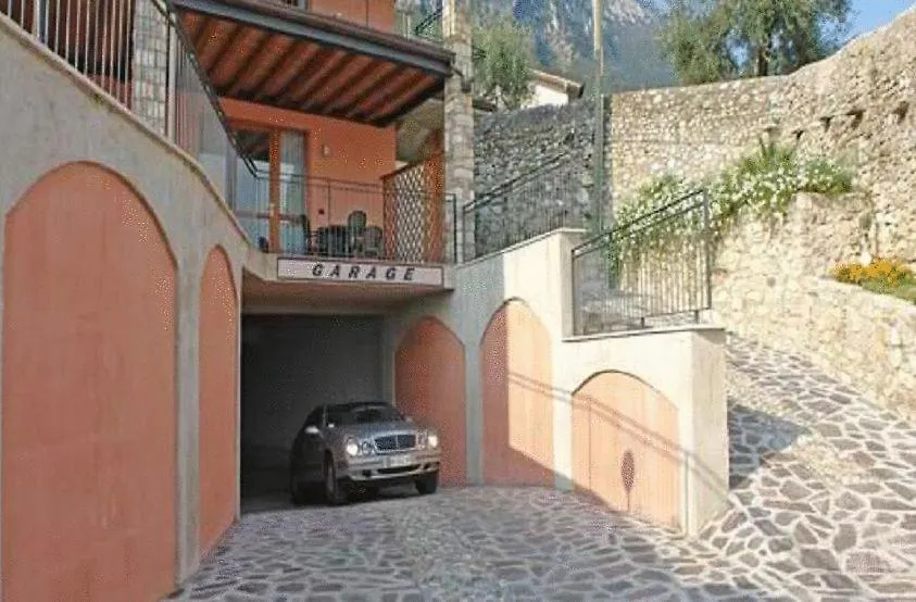 Residence Borgo Dei Limoni Gargnano 3*,