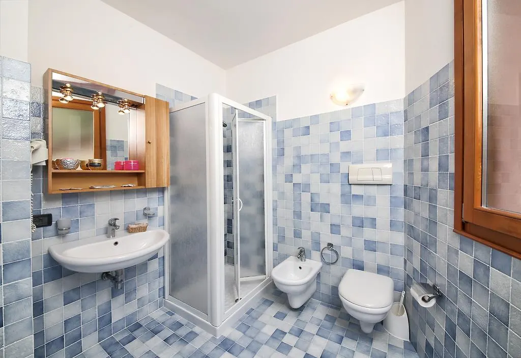 Residence Borgo Dei Limoni Gargnano Aparthotel