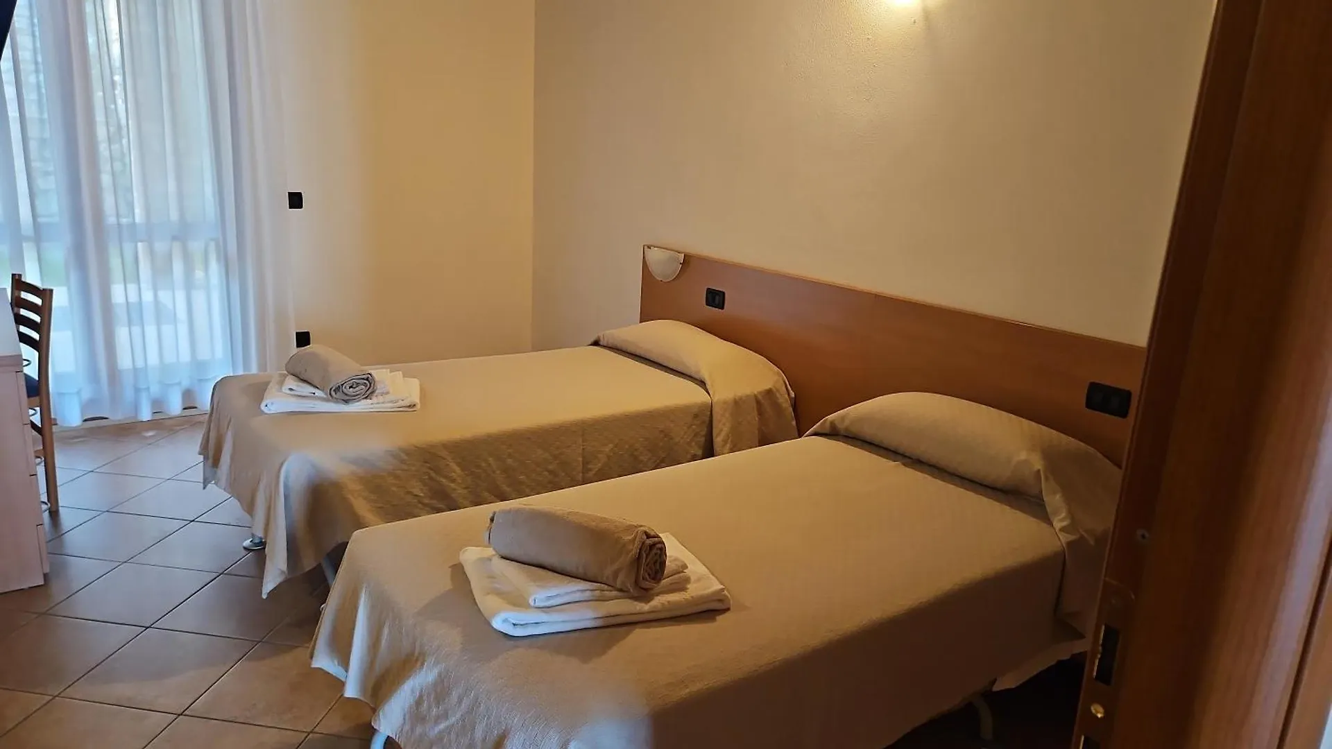 Aparthotel Residence Borgo Dei Limoni Gargnano
