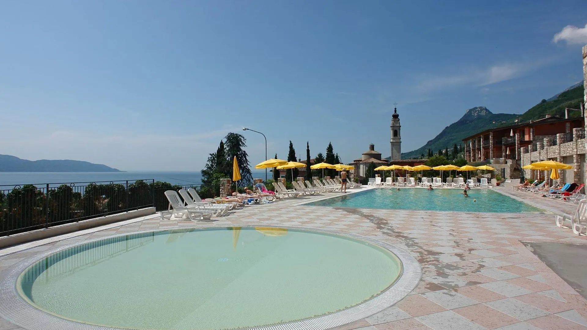 Residence Borgo Dei Limoni Gargnano Italy