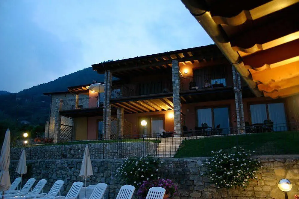 Residence Borgo Dei Limoni Gargnano 3*,