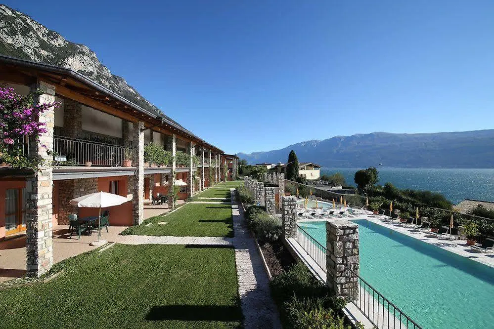 Residence Borgo Dei Limoni Gargnano Aparthotel