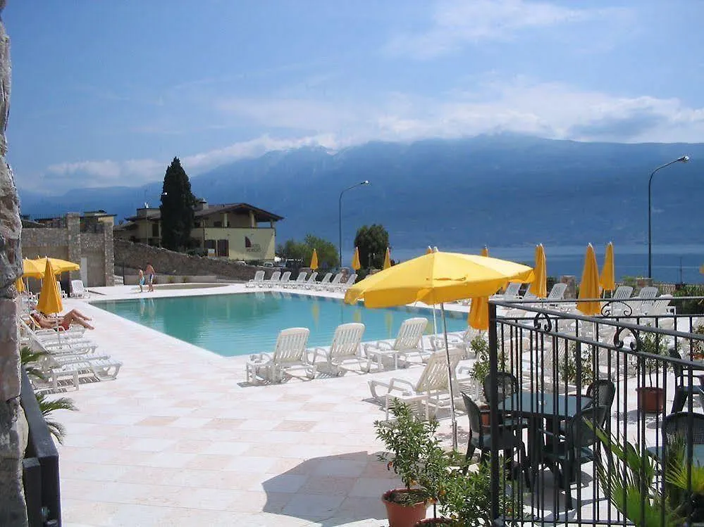 Residence Borgo Dei Limoni Gargnano Aparthotel