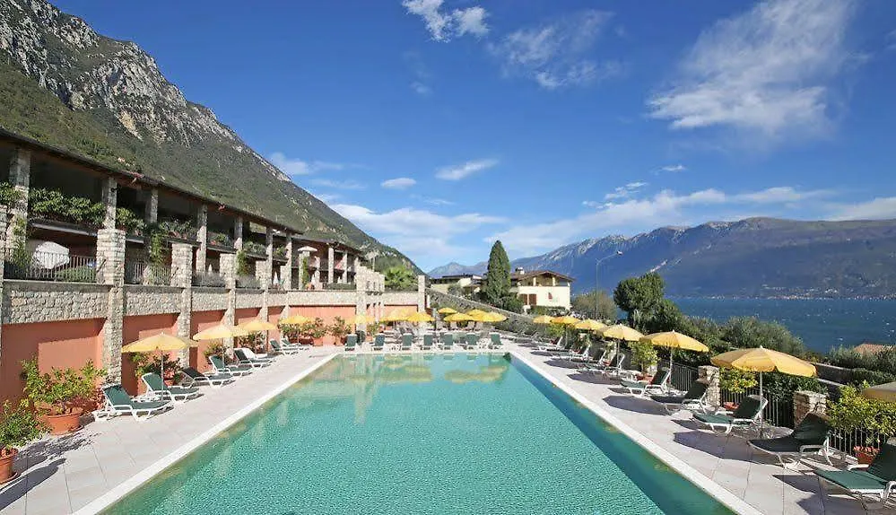 *** Aparthotel Residence Borgo Dei Limoni Gargnano Italy
