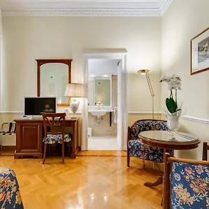 Hotel Cellini 3* Rome
