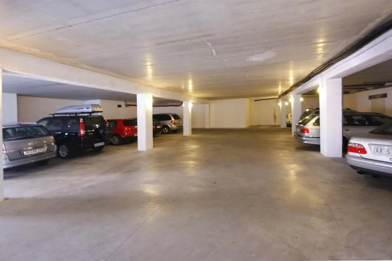 Residence Borgo Dei Limoni - Appartamenti Con Garage Gargnano Italien