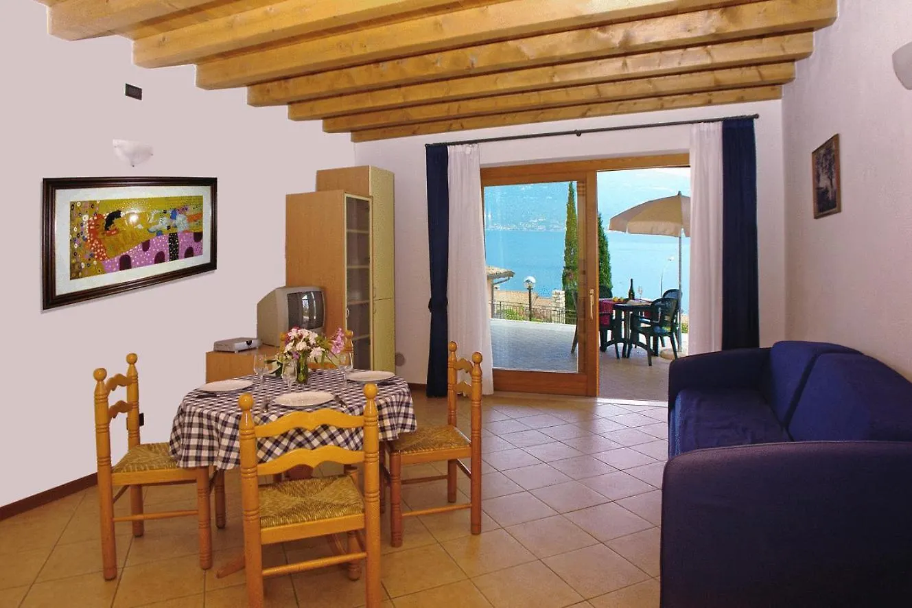 Residence Borgo Dei Limoni - Appartamenti Con Garage Gargnano Lejlighedshotel