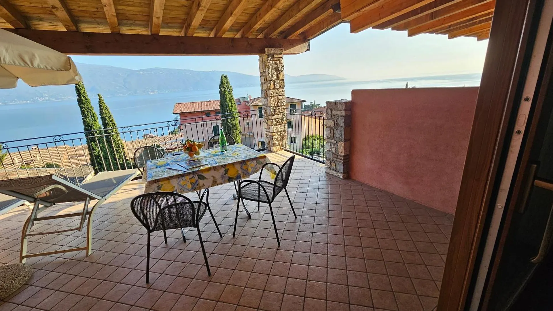 Residence Borgo Dei Limoni - Appartamenti Con Garage Gargnano 3*,  Italien
