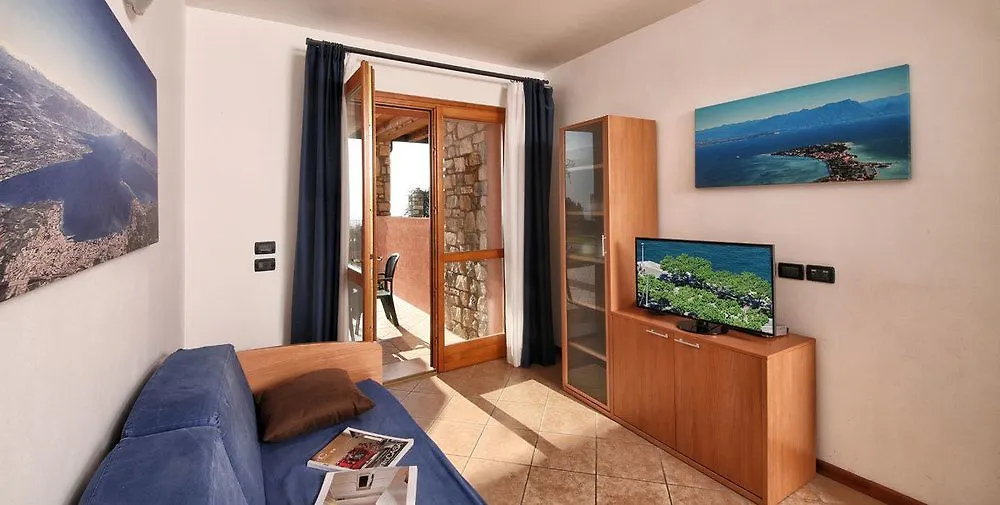 Residence Borgo Dei Limoni Gargnano Aparthotel